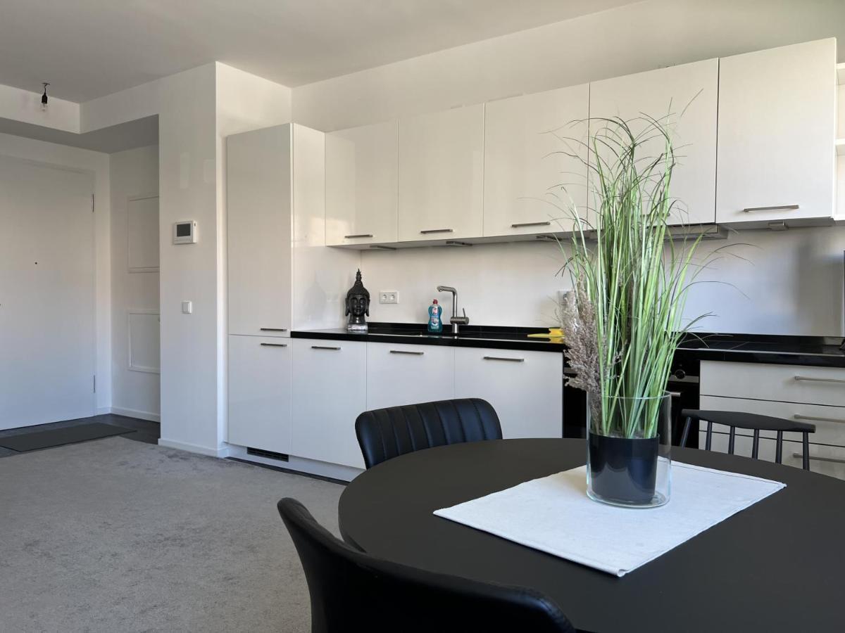 Luxury Waterfront Apartment Berlim Exterior foto