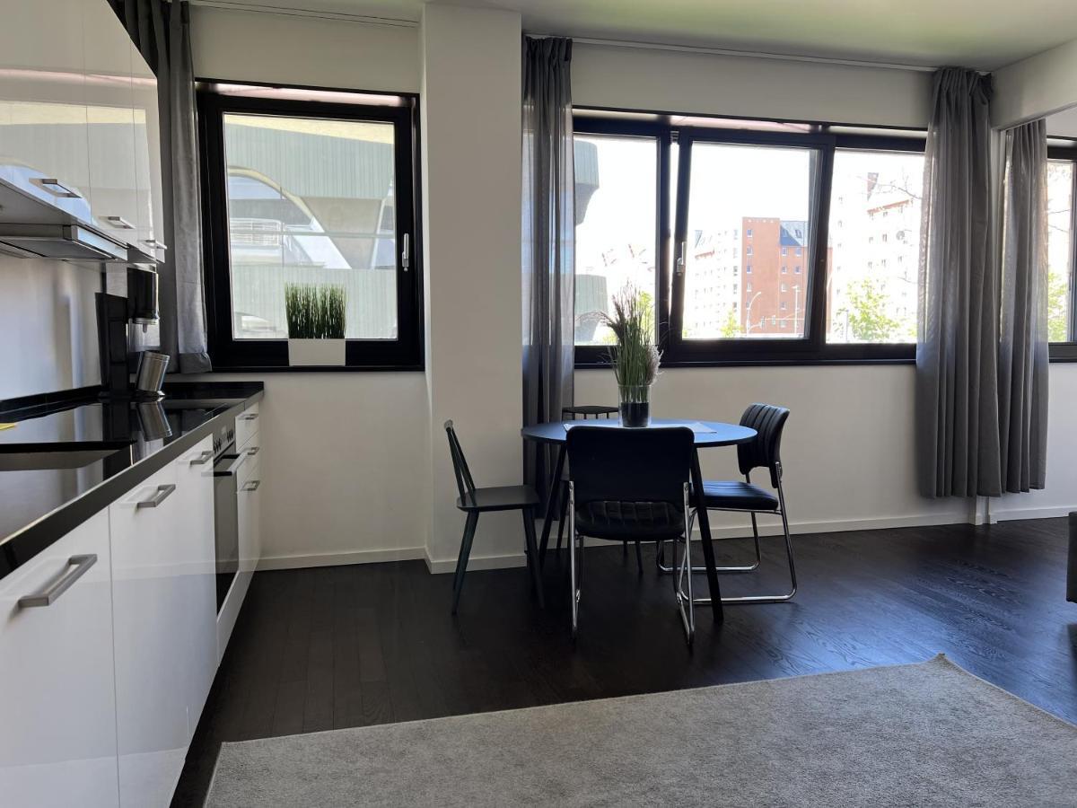 Luxury Waterfront Apartment Berlim Exterior foto